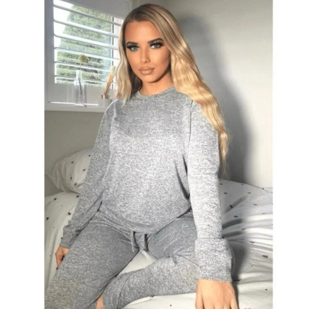 Gray Long Sleeve Top and High Waist Joggers Jogger Pants Two Piece Set - Picture 4 of 10